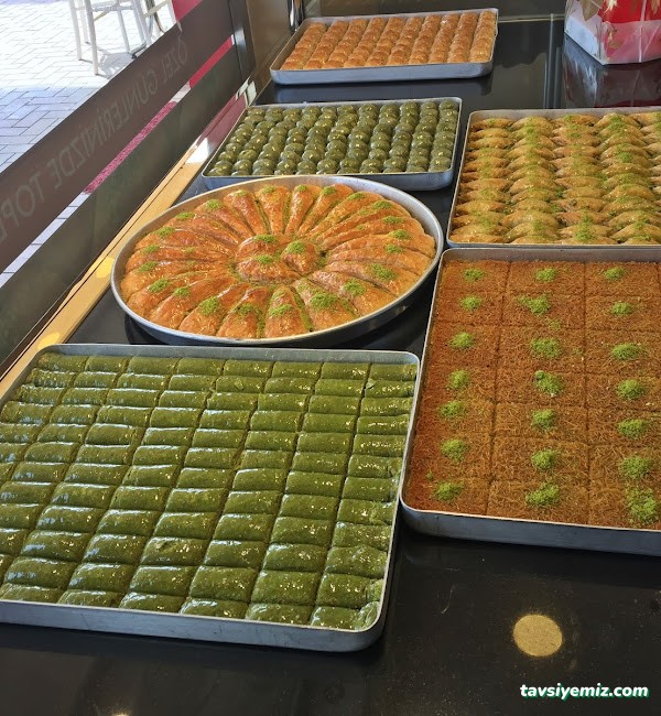 Antepli Baklavacı Efendi Antepli Baklavacı Efendi
