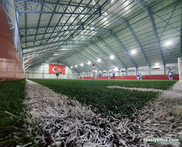 Mavi Beyaz Halı Saha Mavi Beyaz Halı Saha