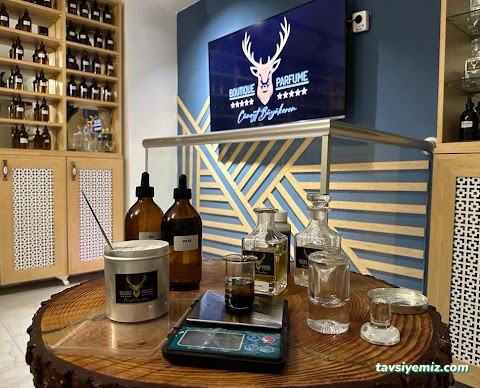 Cüneyt Büyükeren Boutique Parfume Cüneyt Büyükeren Boutique Parfume