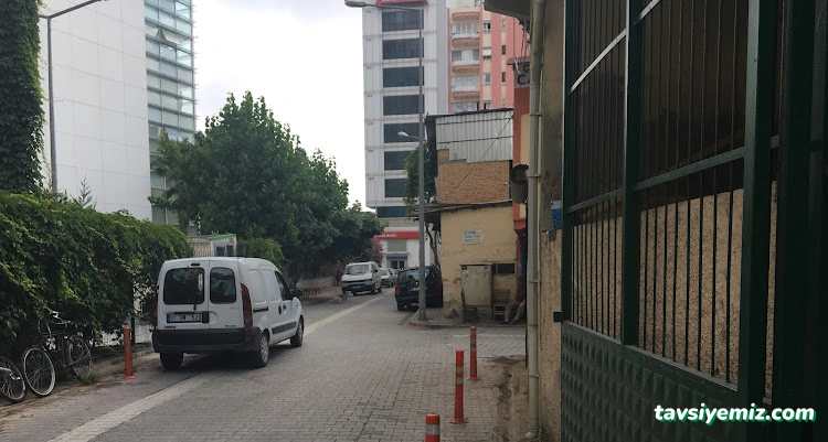 Acem Yediemin Otopark