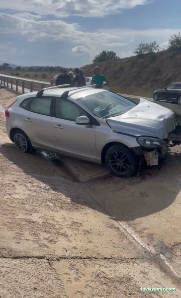 Afyon Eroğlu Oto Kurtarma Ve 7/24 Yol Yardım Afyon Eroğlu Oto Kurtarma Ve 7/24 Yol Yardım