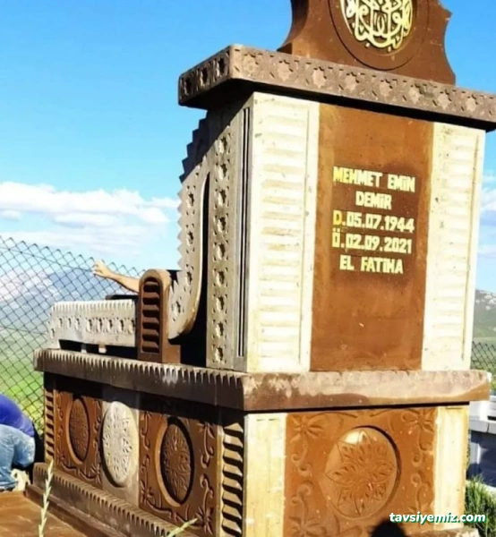 Ahlat Taşı Ahlat Taşı