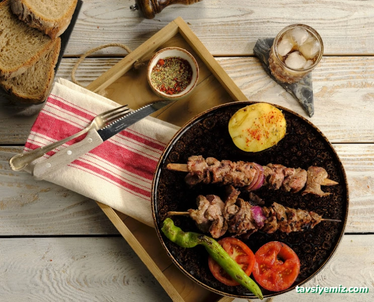 Akçaabat Köftecisi Akçaabat Köftecisi