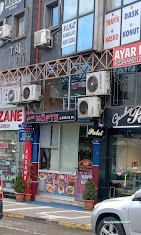 Akçaabat Köftecisi Ömer Yılmaz Usta Akçaabat Köftecisi Ömer Yılmaz Usta