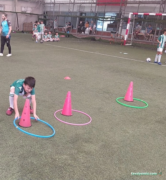 Aksaray Bursaspor Futbol Okulu Aksaray Bursaspor Futbol Okulu