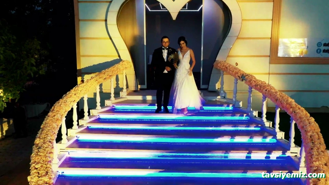 Altınyunus Restaurant Ve Düğün Salonları Altınyunus Restaurant Ve Düğün Salonları