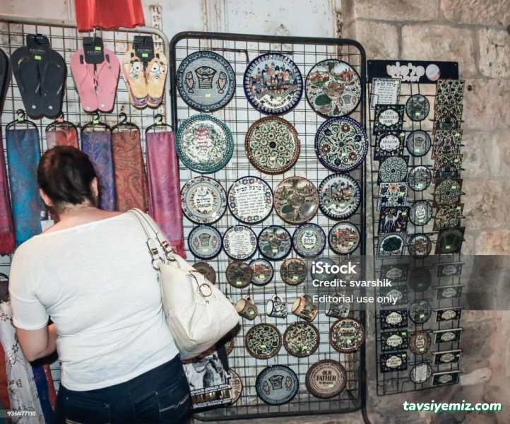Antik Şehir Sanatları(Hediyelik Eşya Dükkanı) Antik Şehir Sanatları(Hediyelik Eşya Dükkanı)