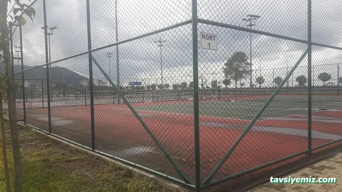 Arhavi Tenis Kompleksi Arhavi Tenis Kompleksi