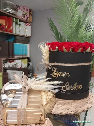 Artvinde Çiçek Organizer Çikolata Parti Dünyası Artvinde Çiçek Organizer Çikolata Parti Dünyası