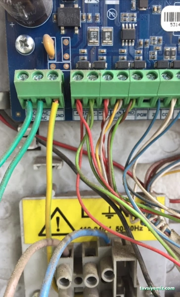 Ayhan Elektronik Led Lcd Televizyon Kombi Kartı Tamir Servisi Ayhan Elektronik Led Lcd Televizyon Kombi Kartı Tamir Servisi