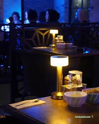 Aynalı Cafe & Karaoke Bar Aynalı Cafe & Karaoke Bar