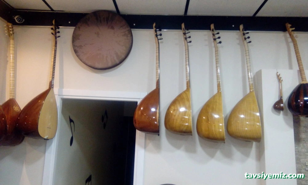 Bakan Müzik Satış Mağzası Bakan Müzik Satış Mağzası