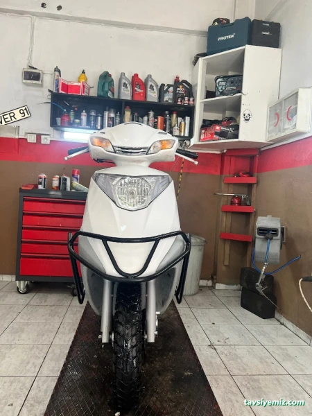 Başarı Motosiklet Ve Bisiklet Tamiri Başarı Motosiklet Ve Bisiklet Tamiri