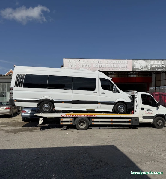 Bayra Oto Kurtarma Ve Yol Yardım Çekiçi Vinç Forklift Bayra Oto Kurtarma Ve Yol Yardım Çekiçi Vinç Forklift