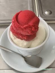 Uğrak Pastanesi&Dondurma Uğrak Pastanesi&Dondurma