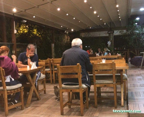 Nejla'nın Yeri Cafe & Restaurant