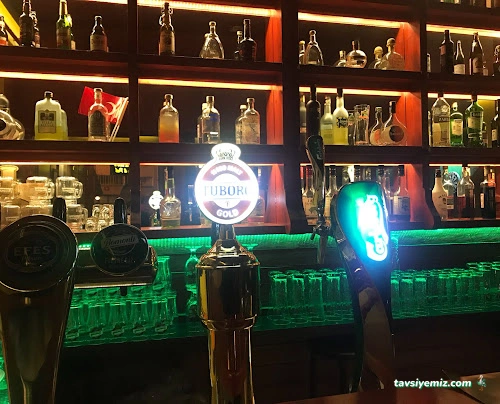 Belfast Irısh Pub