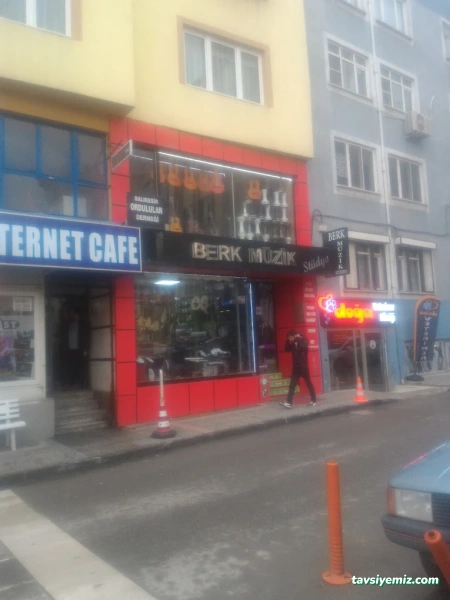Berk Müzik Altıeylül Merkez Berk Müzik Altıeylül Merkez