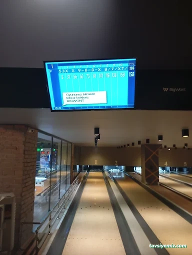 Big Wont Cafe & Restorant & Bowling Big Wont Cafe & Restorant & Bowling