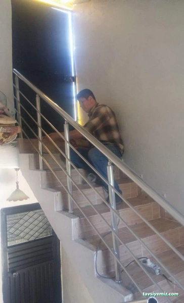 Bilgiç Metal Demir Doğrama Ve Kaynakcılık Bilgiç Metal Demir Doğrama Ve Kaynakcılık