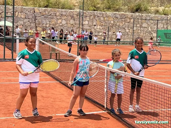 Boyar Tenis Akademi Boyar Tenis Akademi
