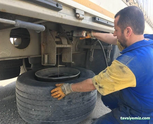 Bursa Yeşil Timsah Oto Lastik Tamiri 7/24 Yol Yardım Servisi, Nöbetçi Lastikçi, Akü Takviye Bursa Yeşil Timsah Oto Lastik Tamiri 7/24 Yol Yardım Servisi, Nöbetçi Lastikçi, Akü Takviye
