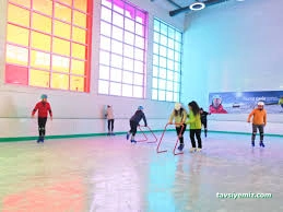 Buz Park Ve Oyun Parkı Buz Park Ve Oyun Parkı