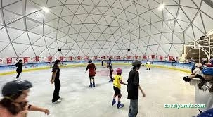 Buz Park Ve Oyun Parkı Buz Park Ve Oyun Parkı