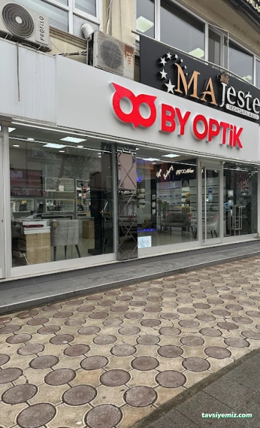 By Optik By Optik
