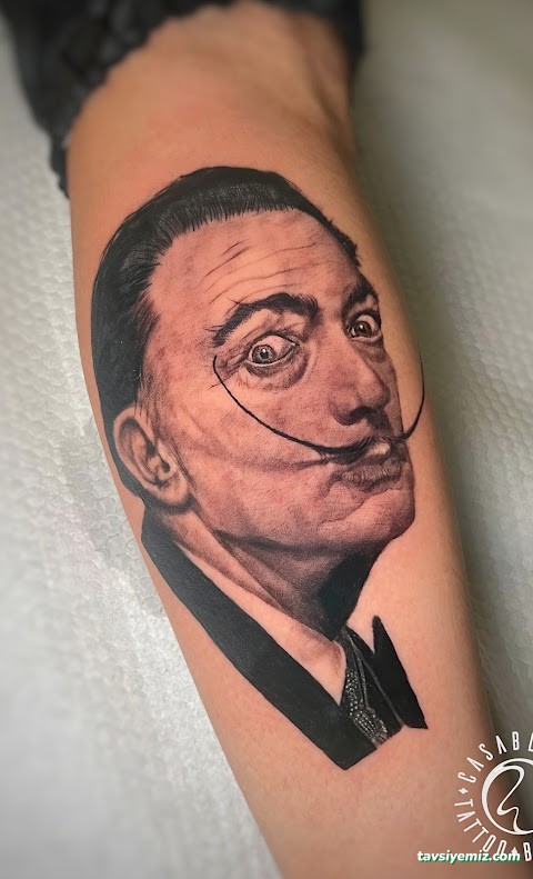 Casablanca Tattoo & Beauty - Çanakkale Dövme Ve Piercing Stüdyosu Casablanca Tattoo & Beauty - Çanakkale Dövme Ve Piercing Stüdyosu
