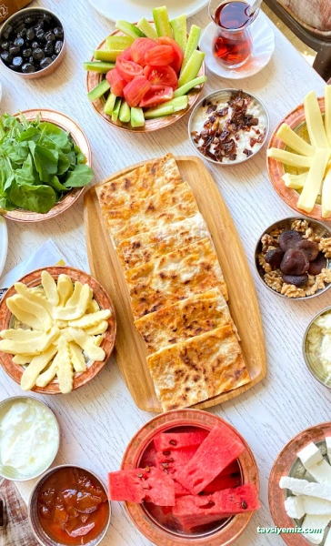 Hanımeli Sofrası Hanımeli Sofrası