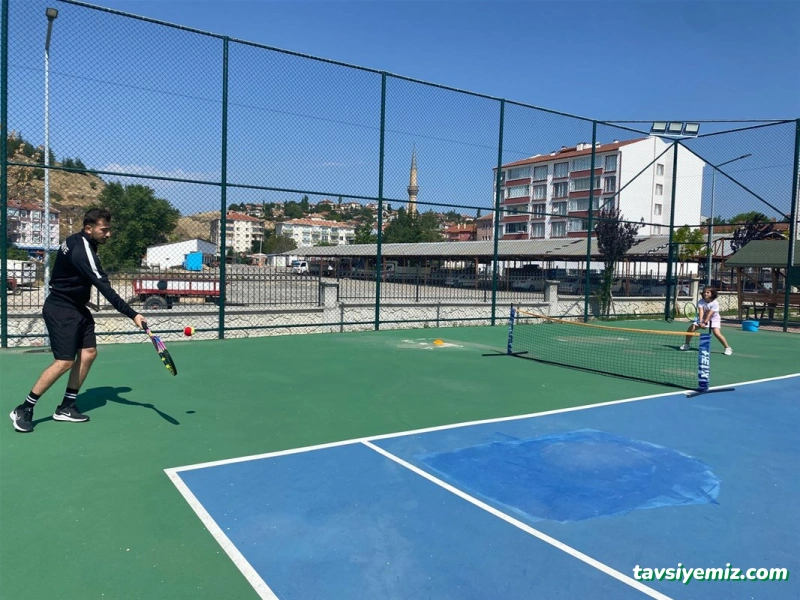 Çankırı Kurşunlu Tenis Eğitim Çankırı Kurşunlu Tenis Eğitim