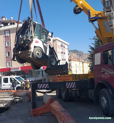 Çankırı Yıldız Vinç Kiralama Çankırı Yıldız Vinç Kiralama