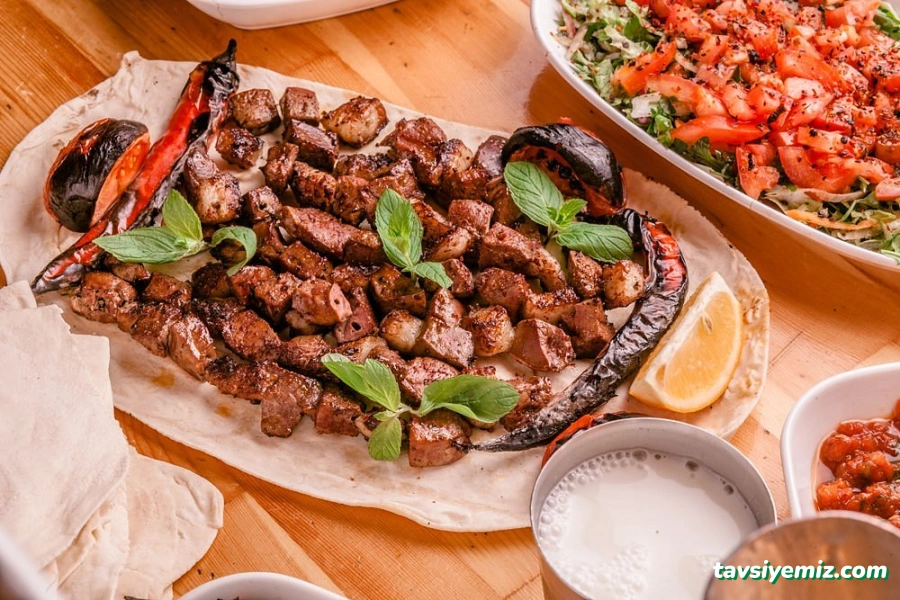 Çınar Lokantası