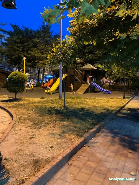Çocuk Oyun Alanı Lunapark Çocuk Oyun Alanı Lunapark
