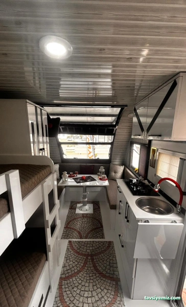 Crazy Karavan