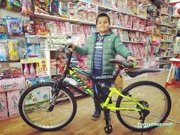 Yaḡiz Bebe Çocuk Giyim Oyuncak Ve Araç Gereç Yaḡiz Bebe Çocuk Giyim Oyuncak Ve Araç Gereç