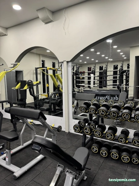 Deepower Boks & Fitness Deepower Boks & Fitness