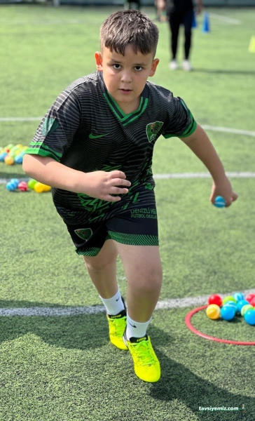 Denizli Horoz Gençler Gücü Futbol Okulları Denizli Horoz Gençler Gücü Futbol Okulları