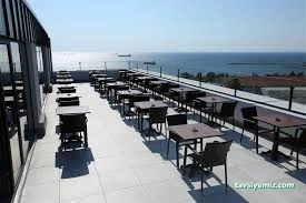 Des Otel