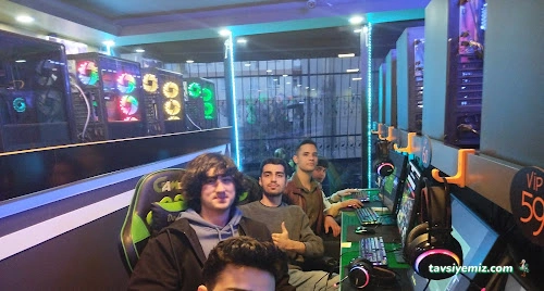 Dev İnternet Cafe