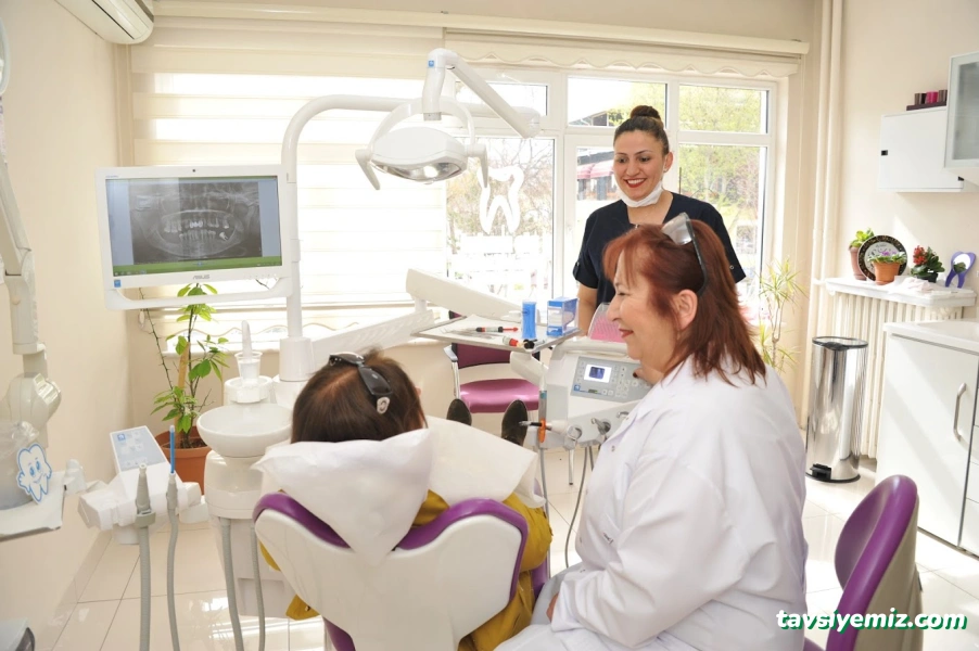 Diş Hekimi Şeyda Kızılırmak Kliniği Diş Hekimi Şeyda Kızılırmak Kliniği