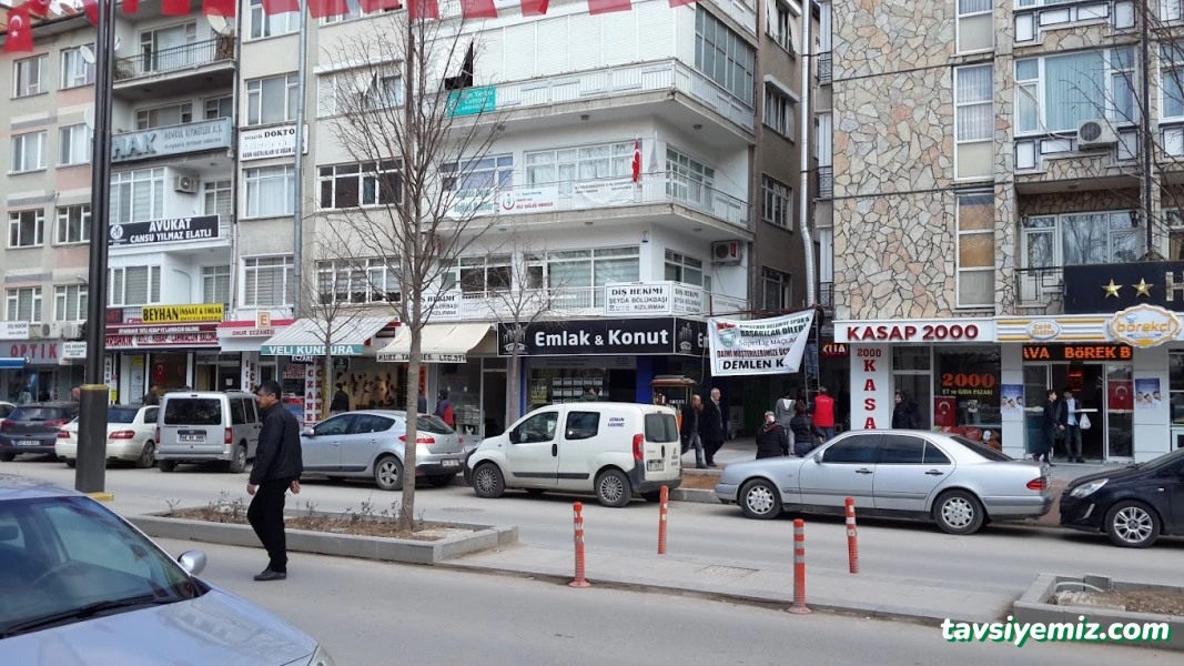 Diş Hekimi Şeyda Kızılırmak Kliniği Diş Hekimi Şeyda Kızılırmak Kliniği