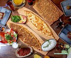 Meşhur Pide Ve Lahmacun Fırını Meşhur Pide Ve Lahmacun Fırını