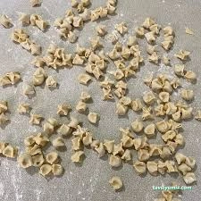 Kübra Manti Kübra Manti