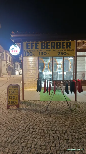 Efe Erkek Berberi