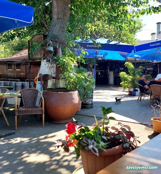Emirgan Cafe Emirgan Cafe