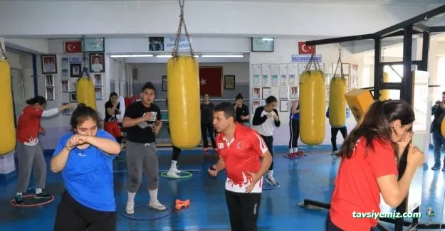 Emrah Ersoy Boks Antrenman Salonu Emrah Ersoy Boks Antrenman Salonu
