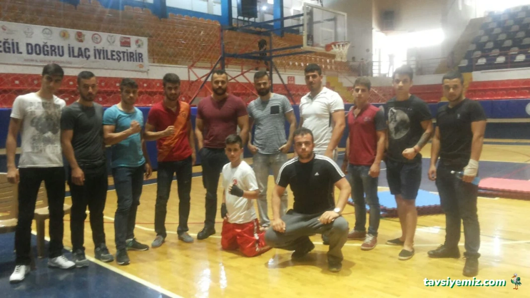Enis Karaali Dövüş Sporları Eğitimi Enis Karaali Dövüş Sporları Eğitimi