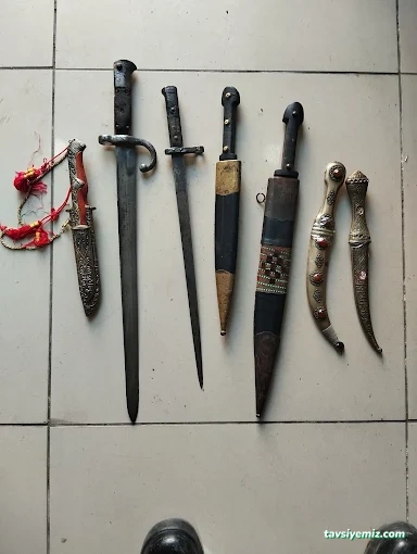 Ergün Plak Ve Antika Ergün Plak Ve Antika
